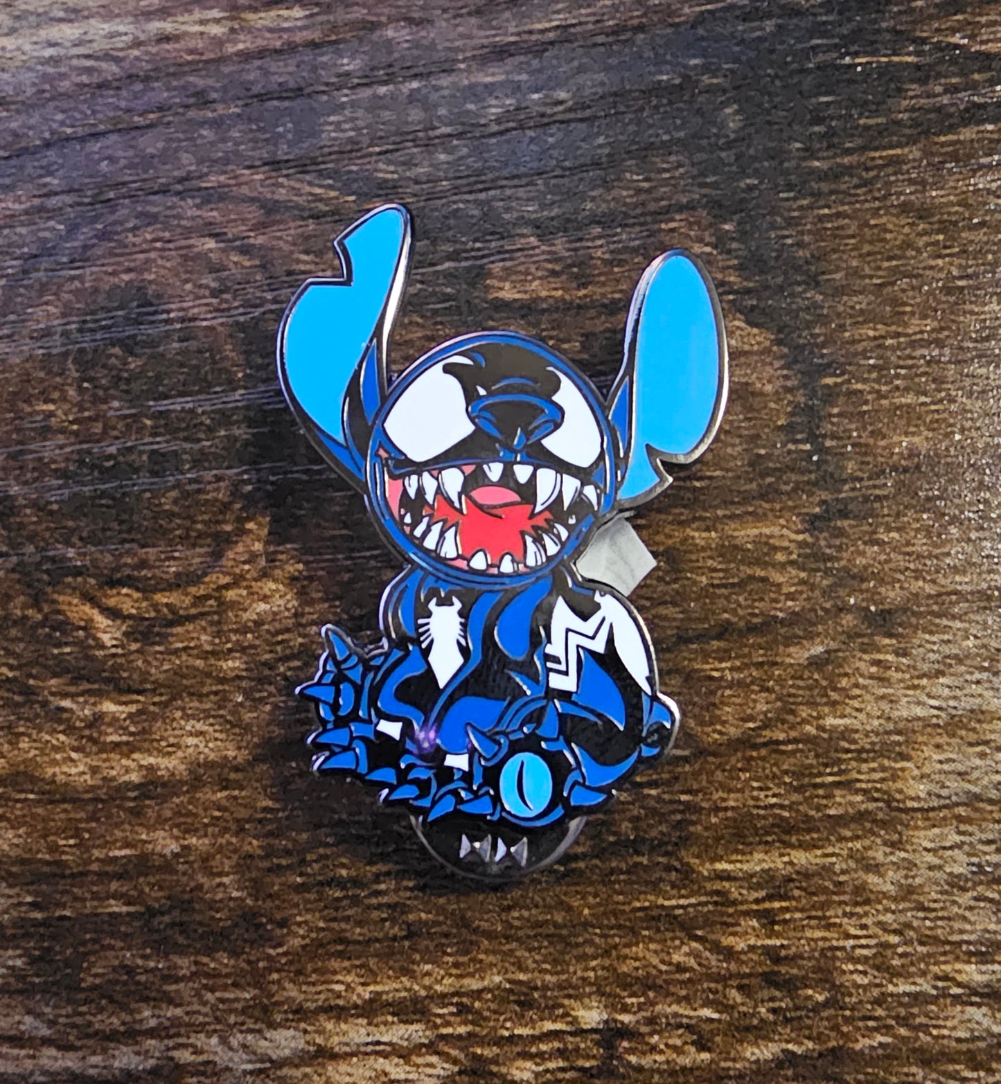 Stitchom Venom Stitch Hard Enamel Pin