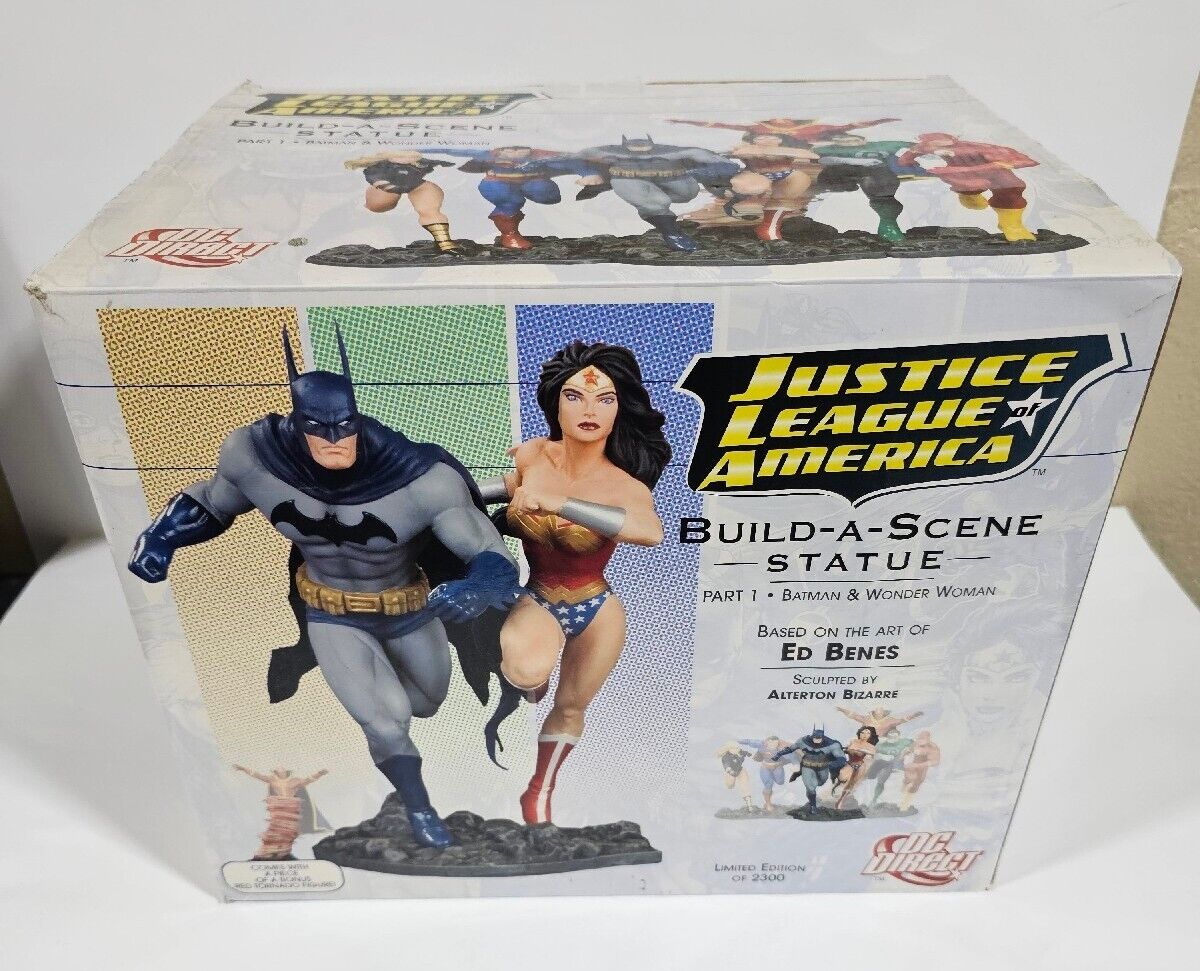 Justice League of America Build A Scene Statue Part 1 Batman Wonder Woman